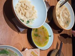 -张老炝方城炝锅烩面(金融岛店)