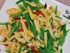 -宾朋海鲜饭庄(兴海路店)