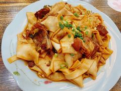 -壹阁胡羊焖饼(特色小吃街店)