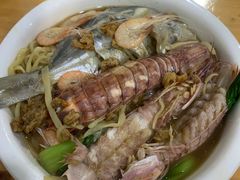 -象山小白象海鲜面