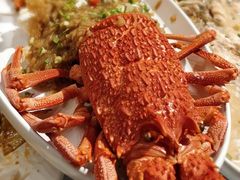 -臻鲜燕海鲜融合餐厅(金陵style店)