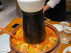铜锅饵块油焖鸡-一坐一忘云南菜(嘉里中心店)