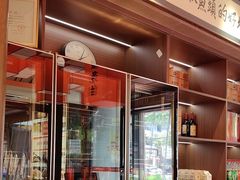 -阿瓦山寨·湘菜现炒·剁椒鱼头王(咸阳总店)