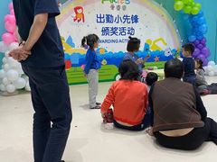-爱睿思儿童早教亲子游泳(万象城店)