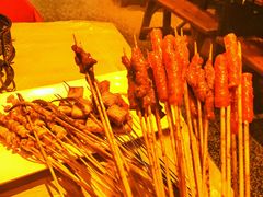 -老街烧烤大排档·地道湖北菜·龙虾馆(汉口火车站店)
