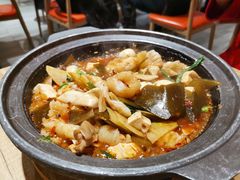 -极有家小鱼小鸡石锅煲(佳兆业店)