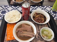 -黄亚细肉骨茶(仰光路店)