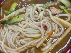 -牛八宝桂林米粉(八里庄店)