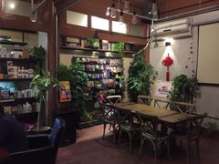 -百好乐宠物友好餐厅(朝外大街店)