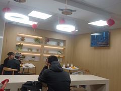 -华莱士 炸鸡汉堡(卜蜂店)