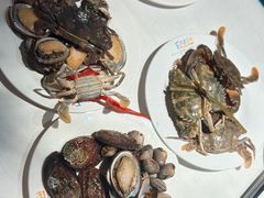 -领鲜活海鲜榴莲自助火锅(东门店)