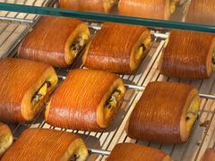 -VERIE BAKEHOUSE