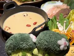 -大龙燚·旷野鲜火锅(广州首店)