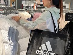 -宁波杉井奥特莱斯广场