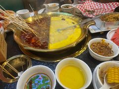 -永發發串串火锅馆·烧烤·大排档(传媒大学店)