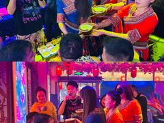 -喜鹊音乐酒馆(西街店)