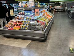 -blt精品超市(杭州城西银泰店)