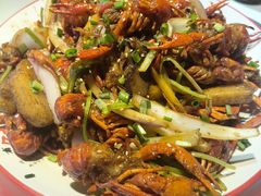-乡土黄·鲜牛肉火锅·小龙虾(兴业街店)