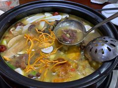 -菌之家·专业纯野生菌火锅·特色炒菌