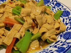 -中东大市场美食城