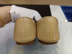 -爱革·洗衣改衣·洗鞋修鞋·洗包修包·奢侈品护理(宝地广场店)