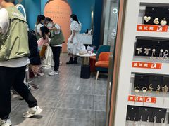 -海马体照相馆(西安高新万达广场店)