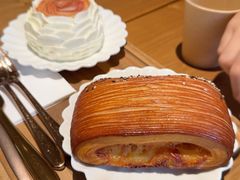 -VERIE BAKEHOUSE