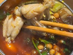 -鸿顺老铁锅美蛙鱼府(解放碑店)