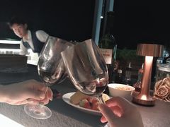 -瑰丽酒店·海吧·天际下午茶·现场DJ·天台酒吧