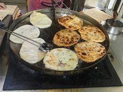-安工大饼庞家肉饼