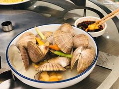 -日进一片海.生腌海鲜火锅.宵夜烧烤(三里屯总店)