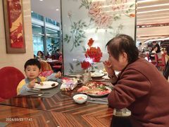 -君来湖滨饭店·玫瑰园
