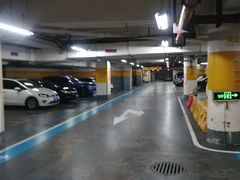 -日月光中心-停车场