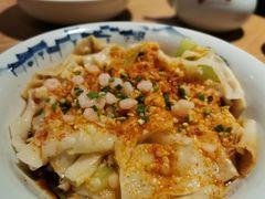 特色虾仁油泼面-难忘的面(五矿君澜酒店)