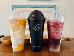 -喜茶(北京华贸购物中心店)