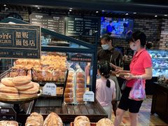 -红跑车蛋糕世界(清江路店)