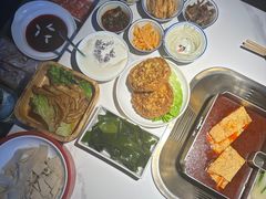 -九鼎轩脆毛肚火锅(南京东路店)