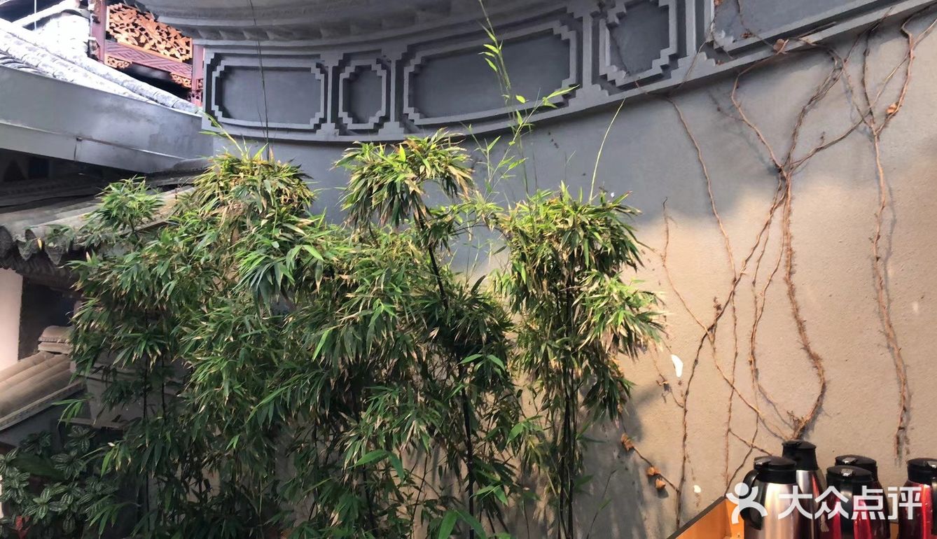 每道菜都每道菜的味道，值得推荐绝不踩坑