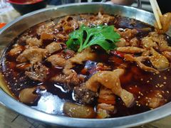 -肥肠鸡冷锅串串(广元利州广场店)