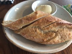 -ROAST coffee & eatery