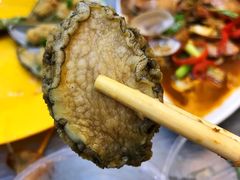 清蒸鲍鱼-覃记海鲜美食餐厅