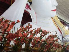 -ခြောက်ထပ်ကြီးရွှေသာလျောင်းဘုရားကြီး