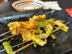 -许哥东北烧烤·铁丳烤串·宫后夹肉(繁花中心店)