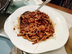 -满江红四季餐厅 · 国家五钻级酒家(新纪元大酒店店)