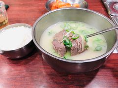 -神仙雪浓汤(明洞店)