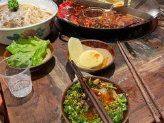 -周小明火锅(黑金冠社区店)