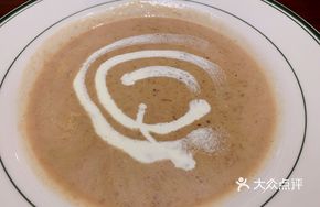 Italian Wild Mushroom Soup