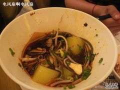 -岷山饭店-芝芝自助餐厅