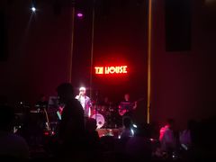 -TZ House音乐现场(来福士中心店)