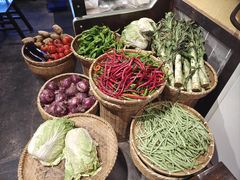 -富正毅三下锅·湘西韵味(天门山索道店)